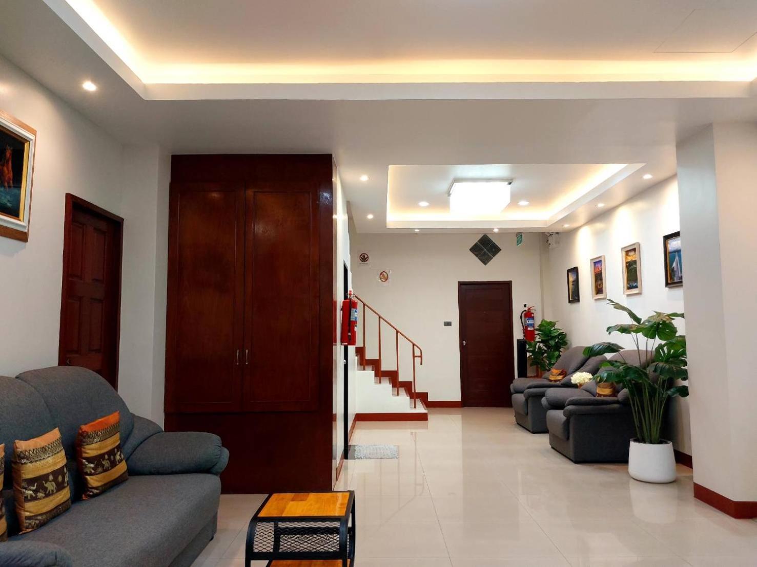 Hostel Benetti House Patong Exterior foto